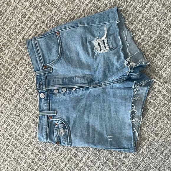 Levis high waist rib cage jeans shorts size 26 - Picture 2 of 4